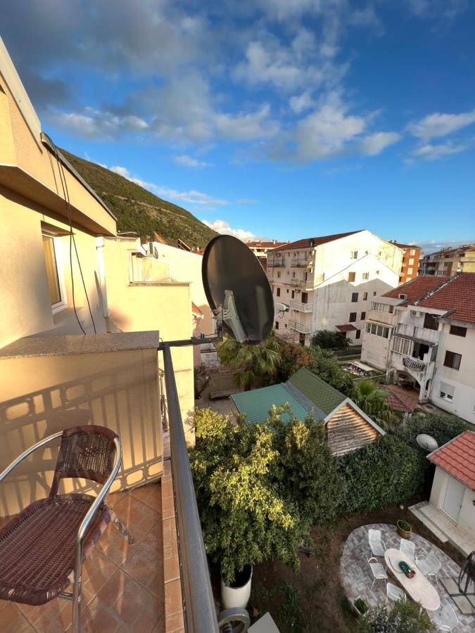 Ksenia Guesthouse Apartments And Studios Будва Екстериор снимка