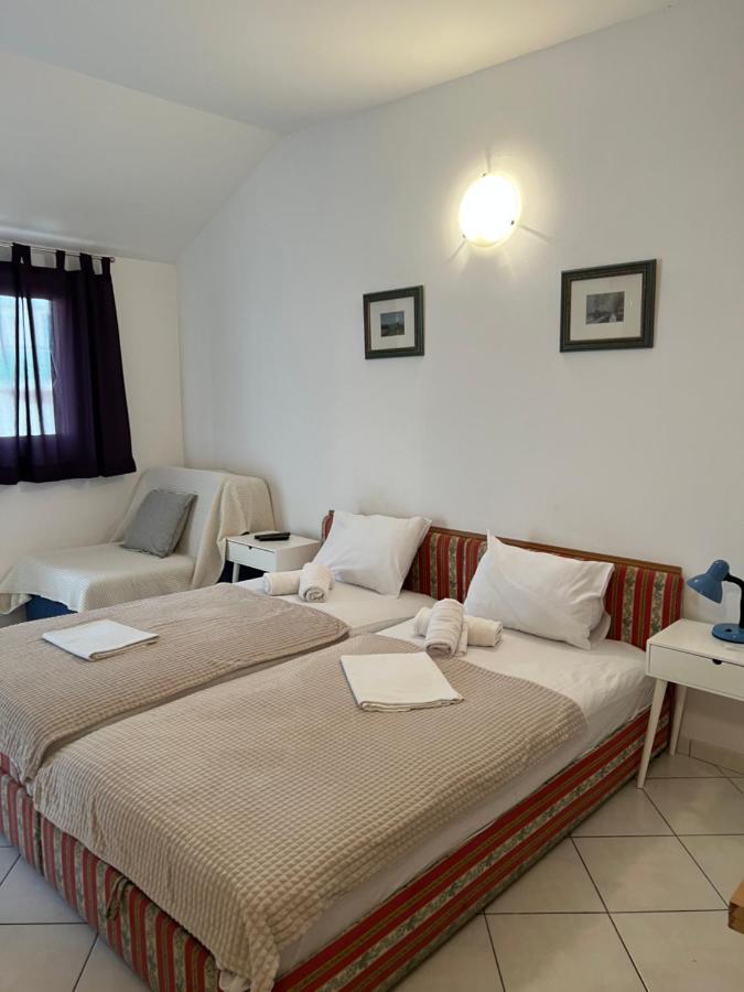 Ksenia Guesthouse Apartments And Studios Будва Екстериор снимка